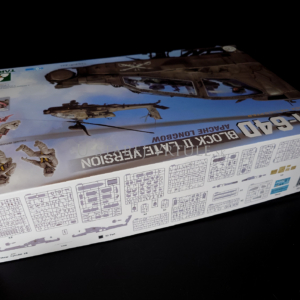 AH-64D Apache Block II Late Version + 2 Figures 1/35 - Image 4