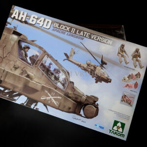 AH-64D Apache Block II Late Version + 2 Figures 1/35 - Image 1