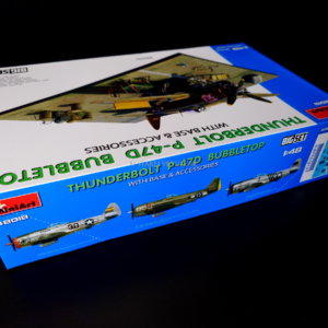 Thunderbolt P-47D Bubbletop WITH BASE & ACCESSORIES BIG SET 1/48 - Image 4