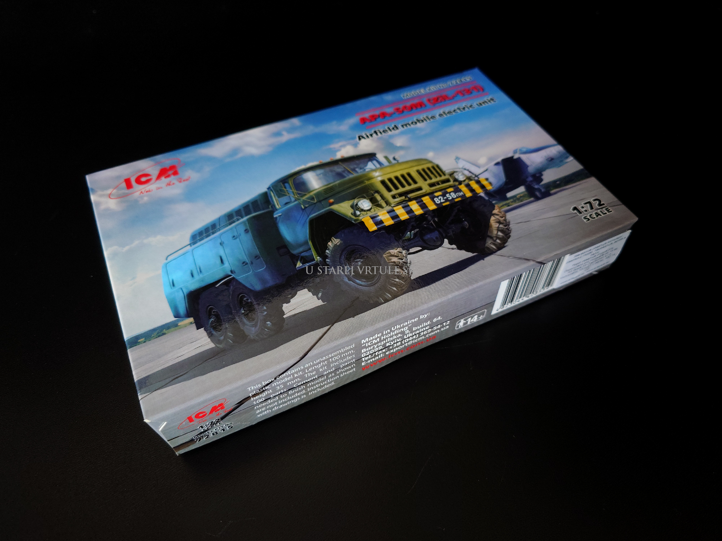 APA-50M (ZiL-131) Airfield mobile electric unit 1/72