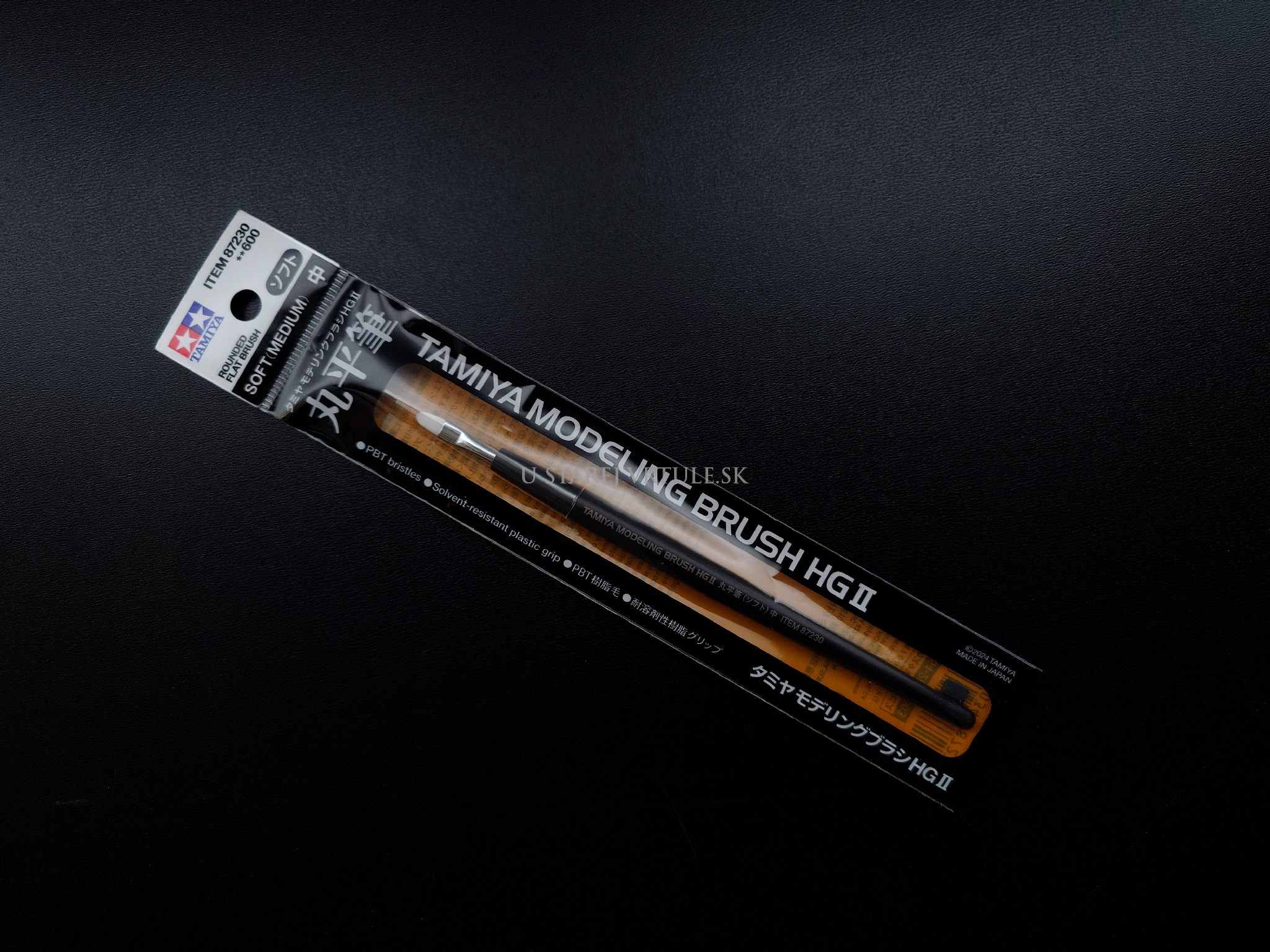 TAMIYA MODELING BRUSH HG II ROUNDED FLAT BRUSH SOFT (MEDIUM)