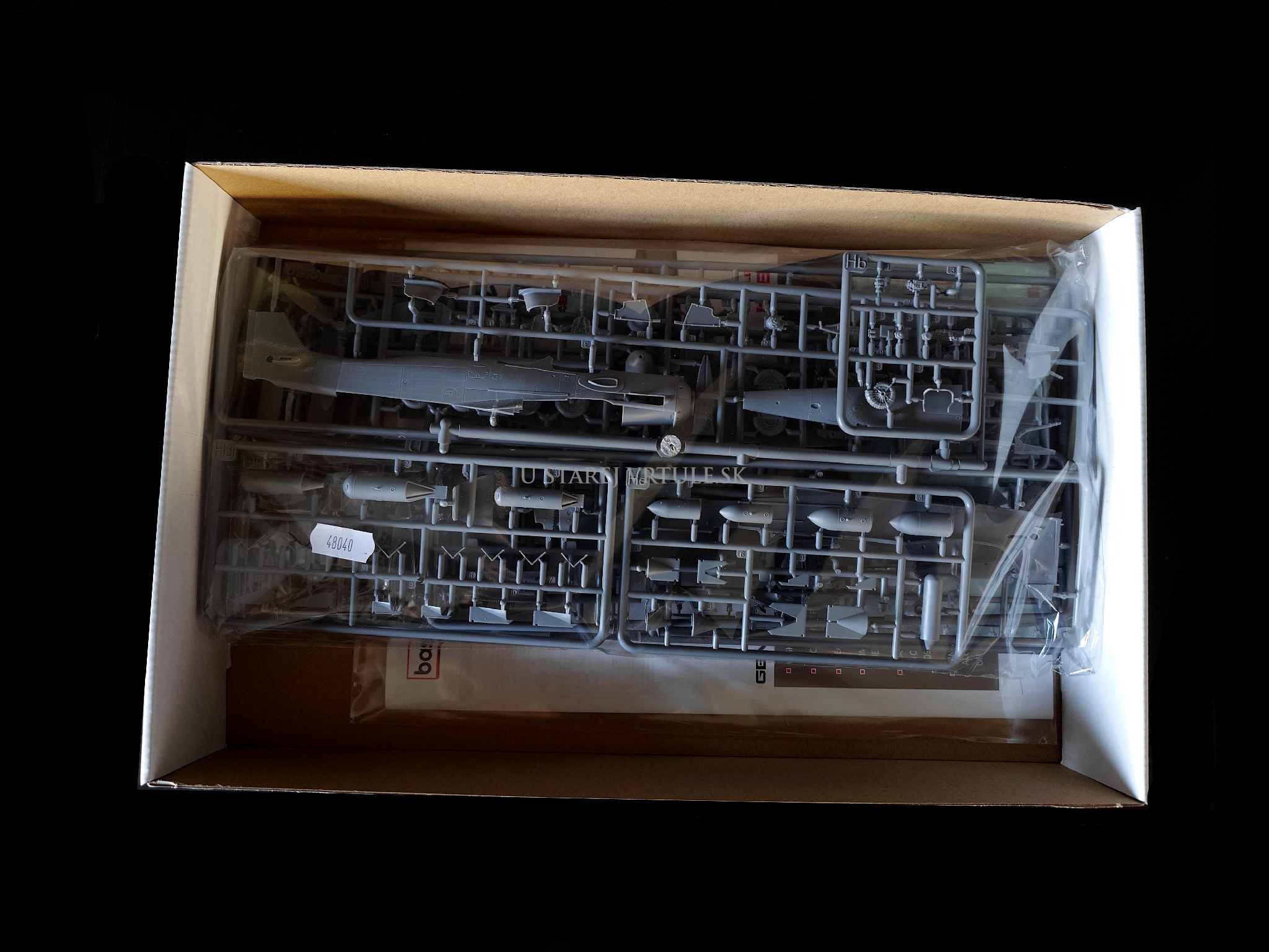 Focke-Wulf Fw 190D-9. Mimetall Prod. Basic Kit. Jagdgeschwader 301 1/48