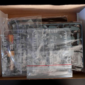 P-40K Warhawk Royal Class Dual Combo 1/48 – Obrázok 4