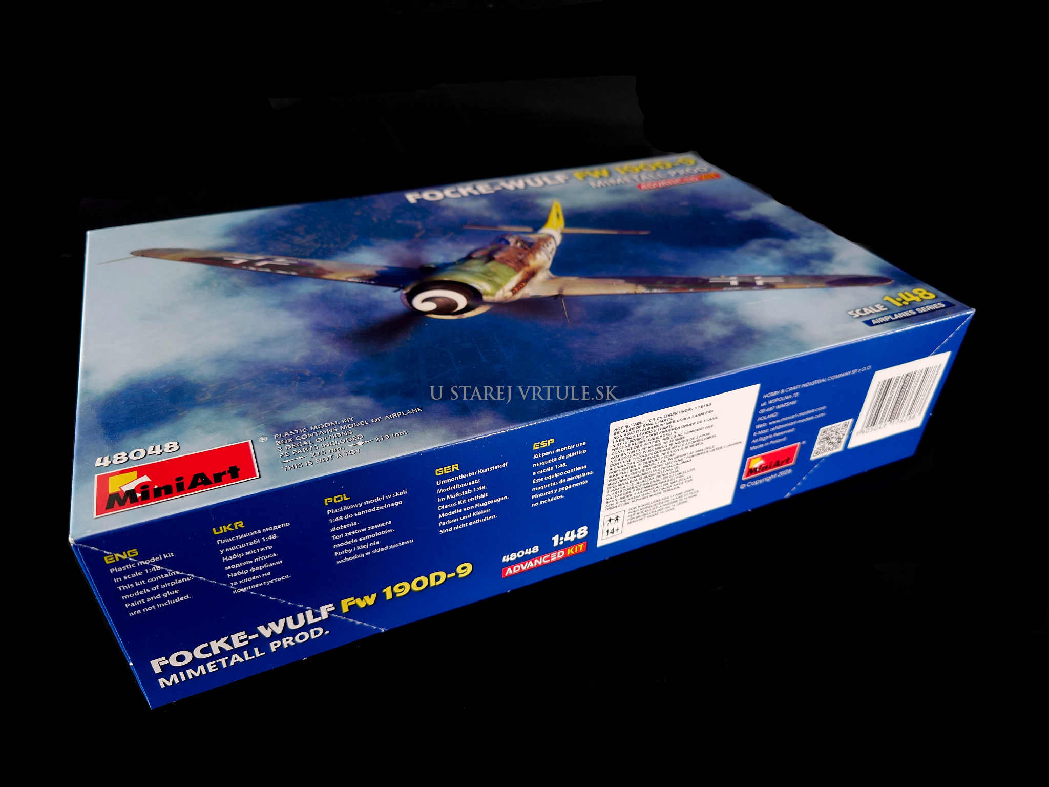 Focke-Wulf FW 190D-11 1/48 BASIC KIT