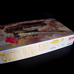 JS-2 Model 1944 Heavy Tank 1/35 - Image 3