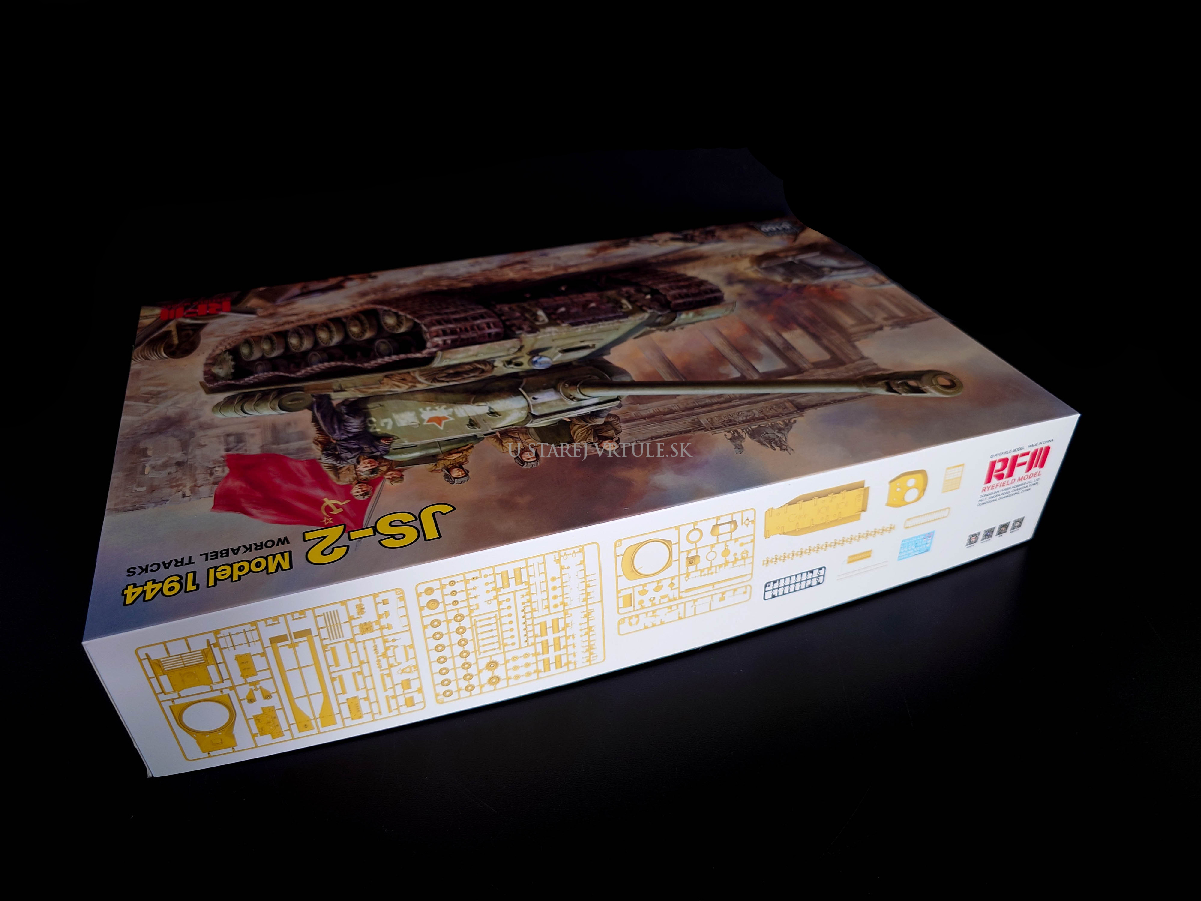 JS-2 Model 1944 Heavy Tank 1/35