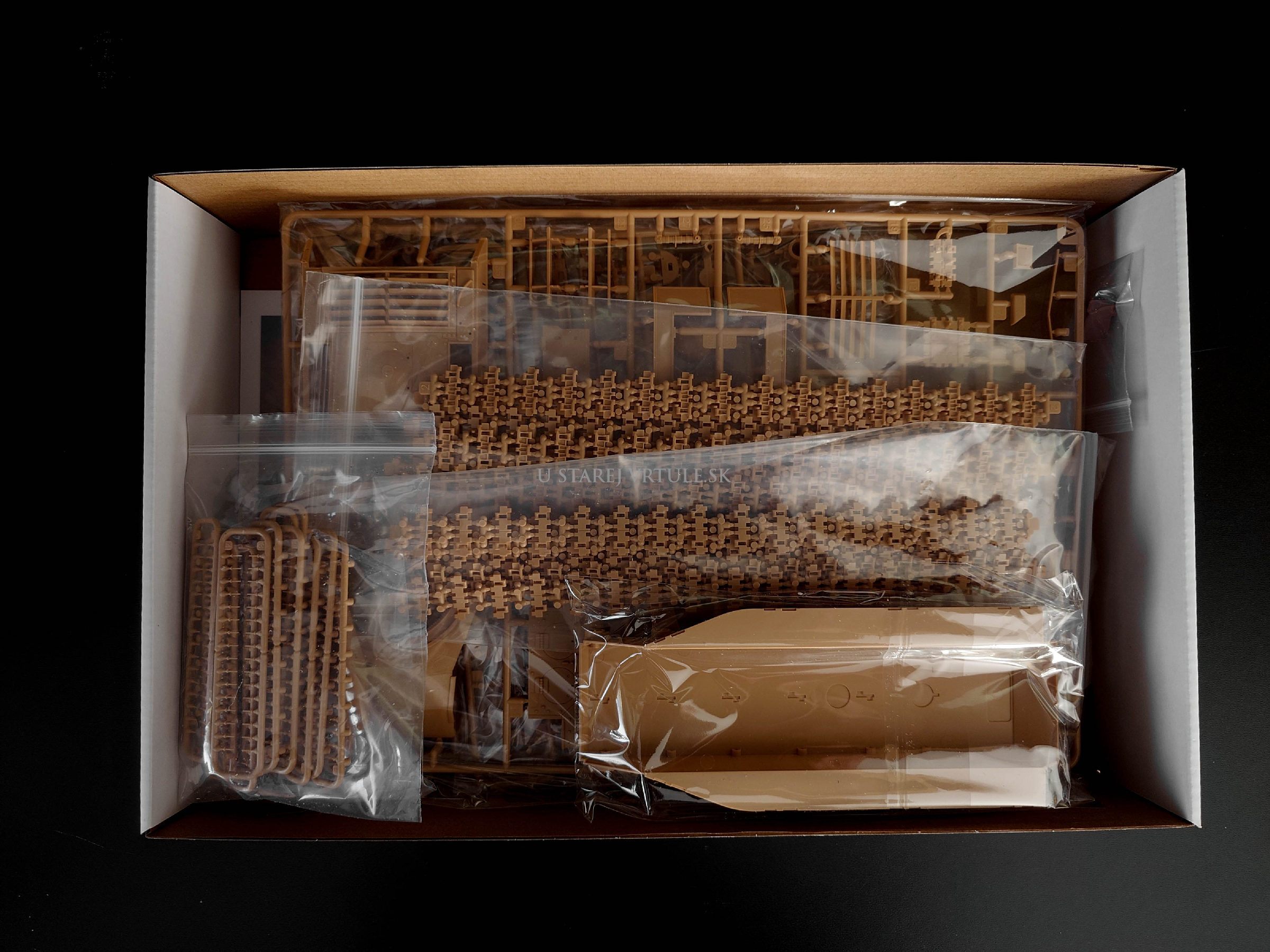 JS-2 Model 1944 Heavy Tank 1/35