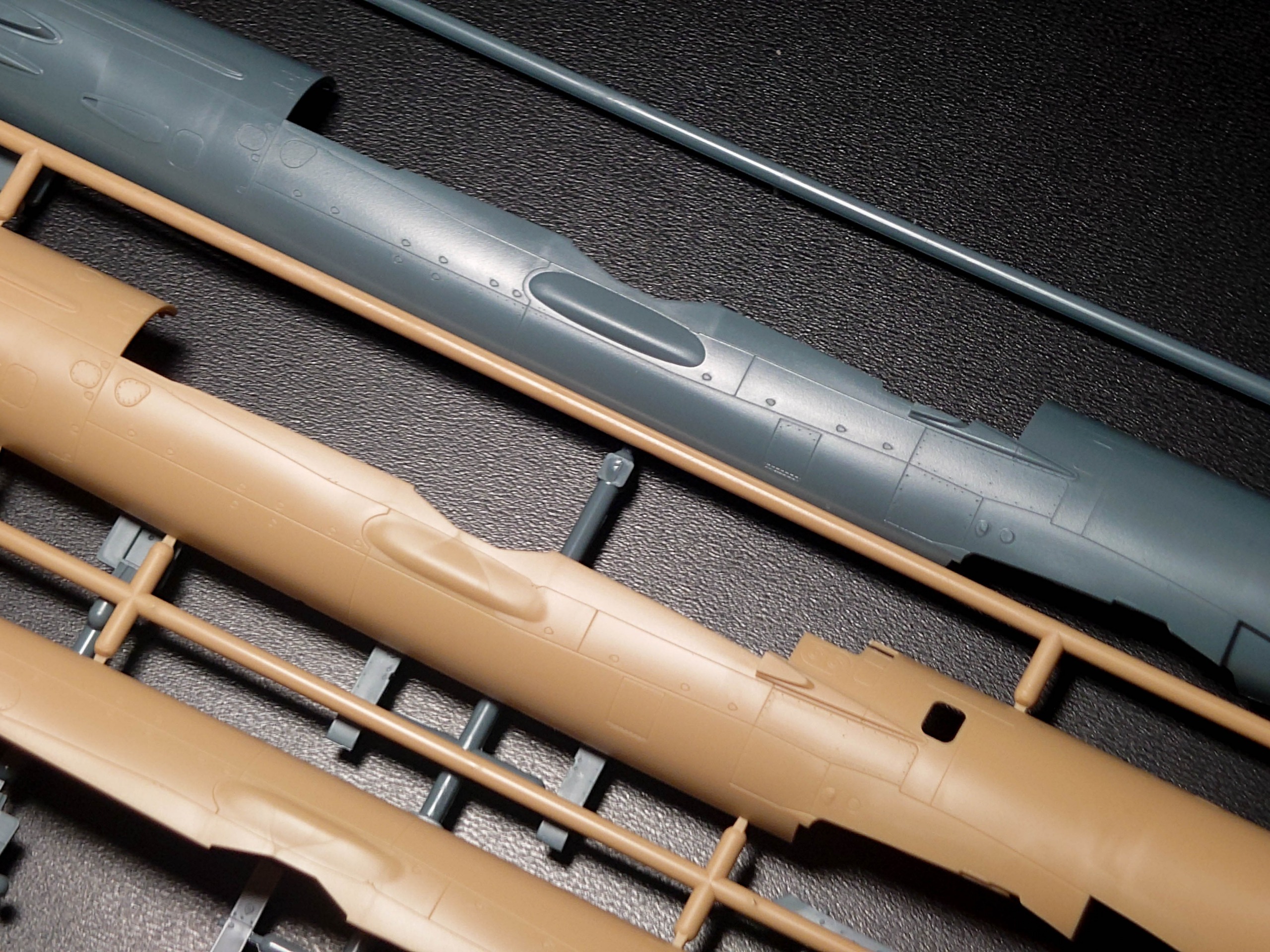 Mig-21MF 1/48 Eduard vs RFM