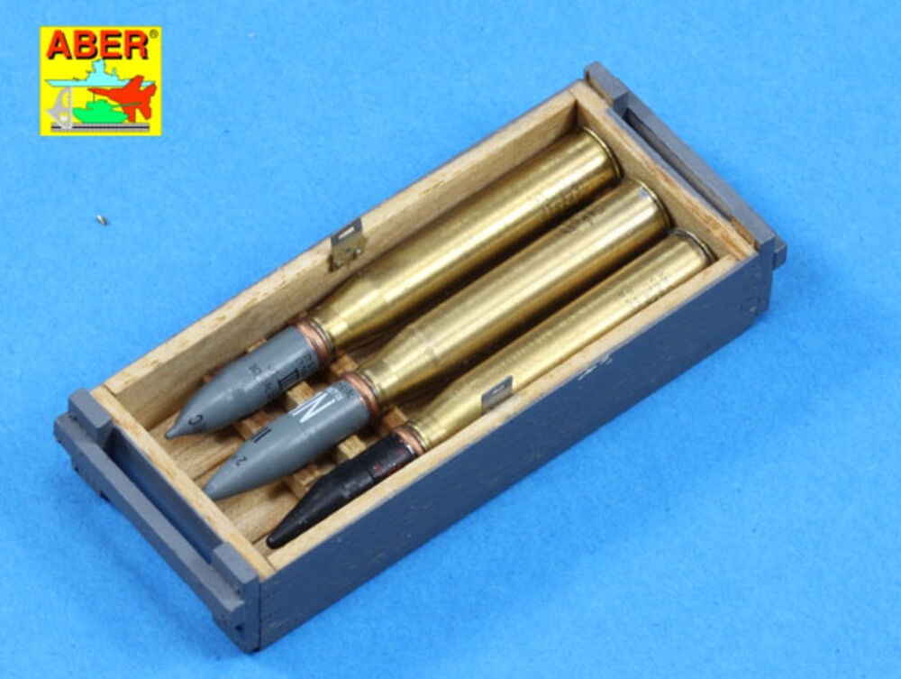 Transport boxes with 6 ammo PzKpfw. IV