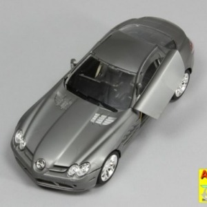 Mercedes Benz SLR - Image 11