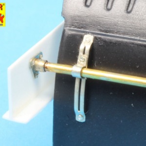 Track fender holders - Image 4