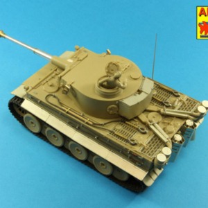 Pz.Kpfw. VI Ausf.E ( i.Kfz.181) Tiger I -  s.PzAbt. 501 in Tunisia - Image 4