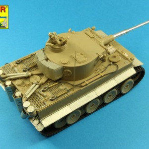 Pz.Kpfw. VI Ausf.E ( i.Kfz.181) Tiger I -  s.PzAbt. 501 in Tunisia - Image 5