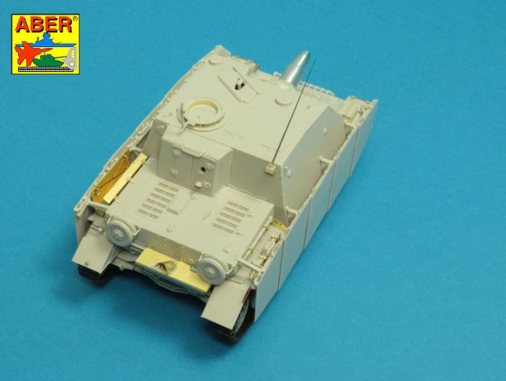 Brumbär, Sd.Kfz. 166 - late