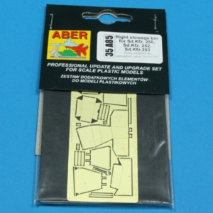 Right stowage bins for SdKfz 250, 252, 253 - Image 1