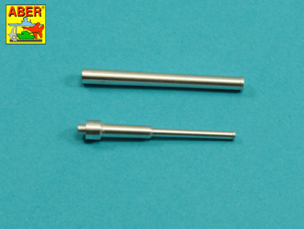 Main Armament for Soviet Heavy Tank SMK 1x76,2mm L-11, 1x45mm M1932,