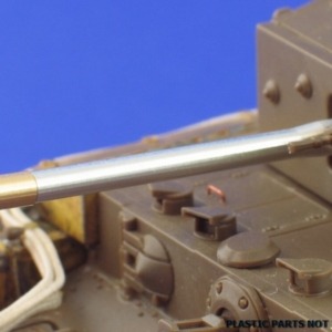 British Q.F.6 pdr.57 mm Mk.III gun barrel for Centaur,Cromwell - Image 3