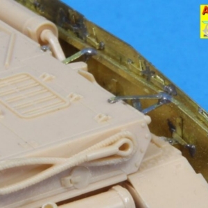 Side skirts for Pz IV H - Image 1