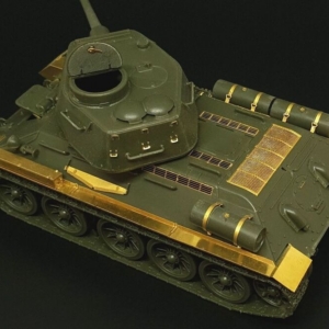 T-34-85 (Tamiya) - Image 1