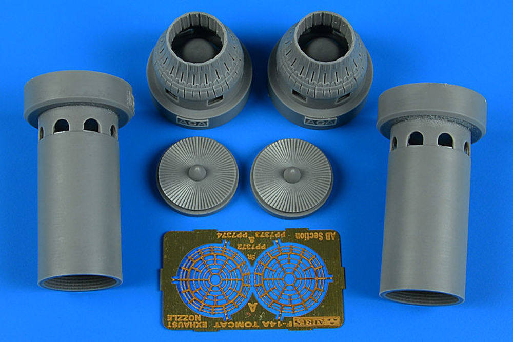 F-14A Tomcat exhaust nozzles - closed position