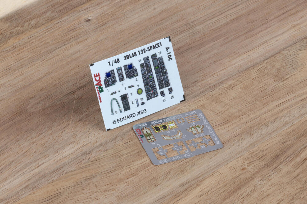 A-10C SPACE 1/48 ACADEMY