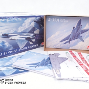 Shenyang J-35 Gyrfalcon Fifth-generation Medium Stealth Fighter 1/72 Twin Pack (PLAAF J-35A and PLAN J-35) - Image 3